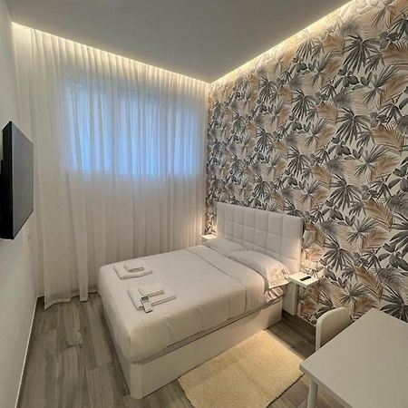 Habitacion Praga Style Мадрид Экстерьер фото